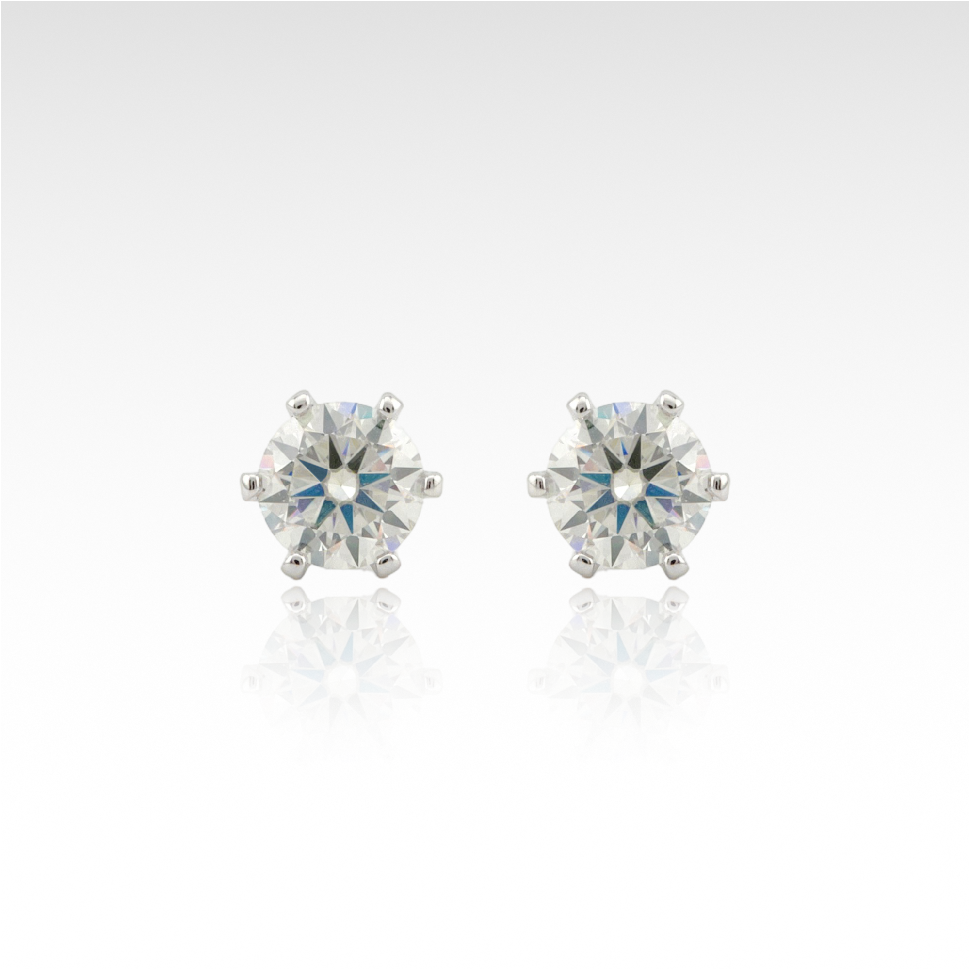 Founder’s Pulse Moissanite Stud