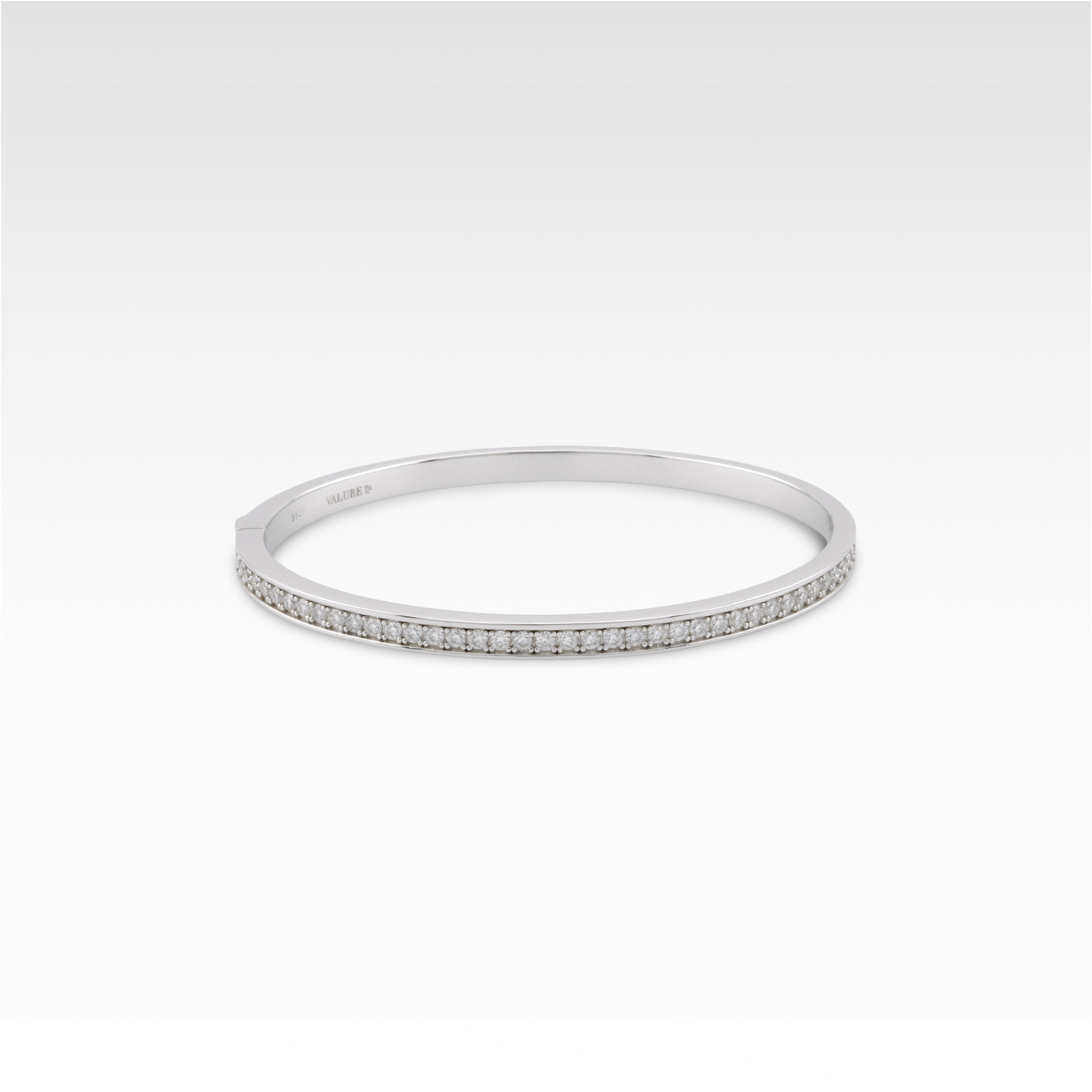 Founder’s Bond Single-Row Brilliance Bangle