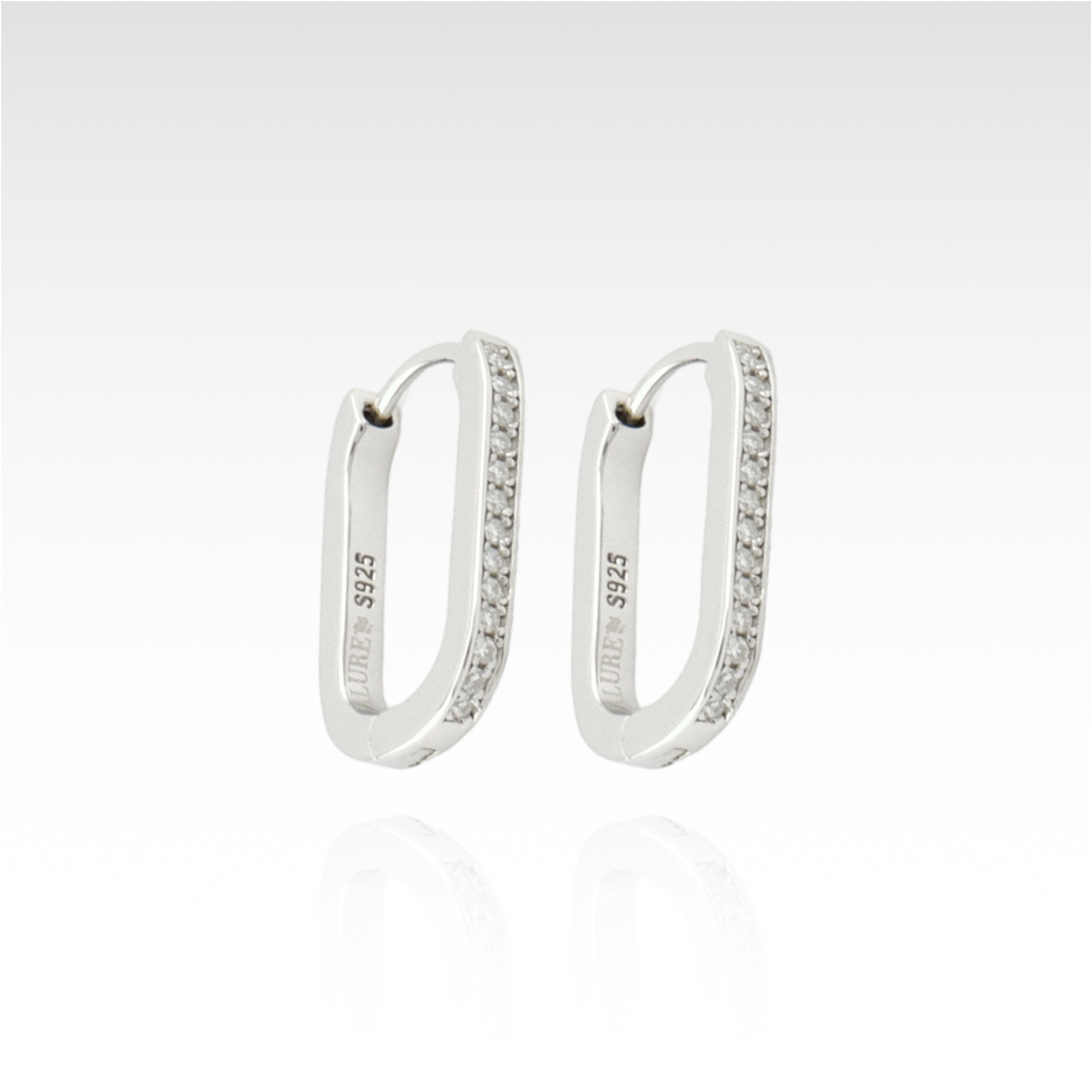 Founder’s Serenity Moissanite Hoop